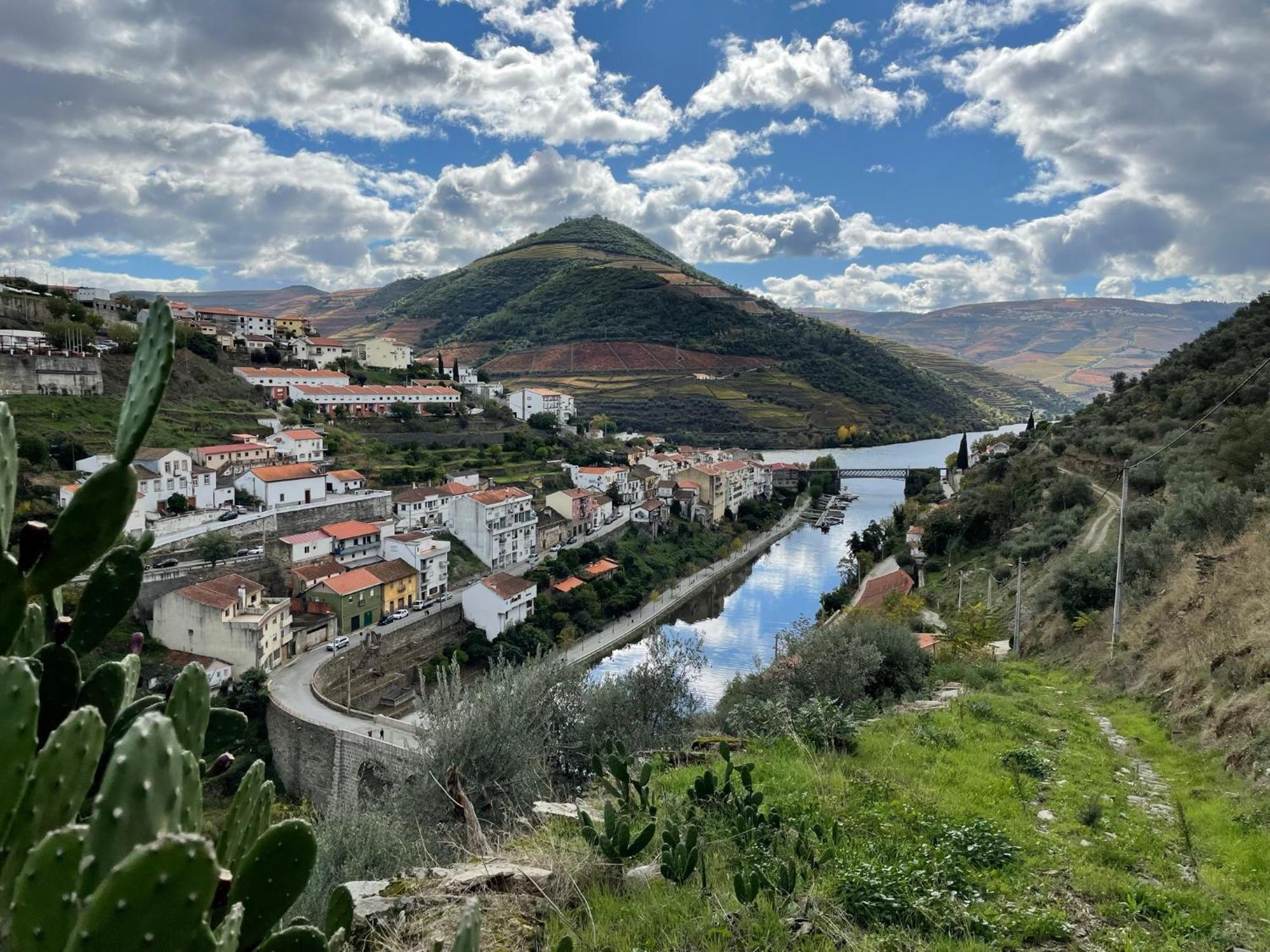 Hostel Douro Backpackers Pinhão Exterior foto